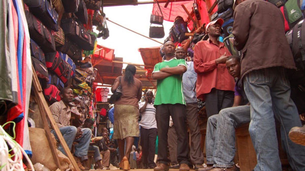 Watch Video : Abaana Mukaja nga Bakabwe, Kabuzi Style Emisana Bweduuuu